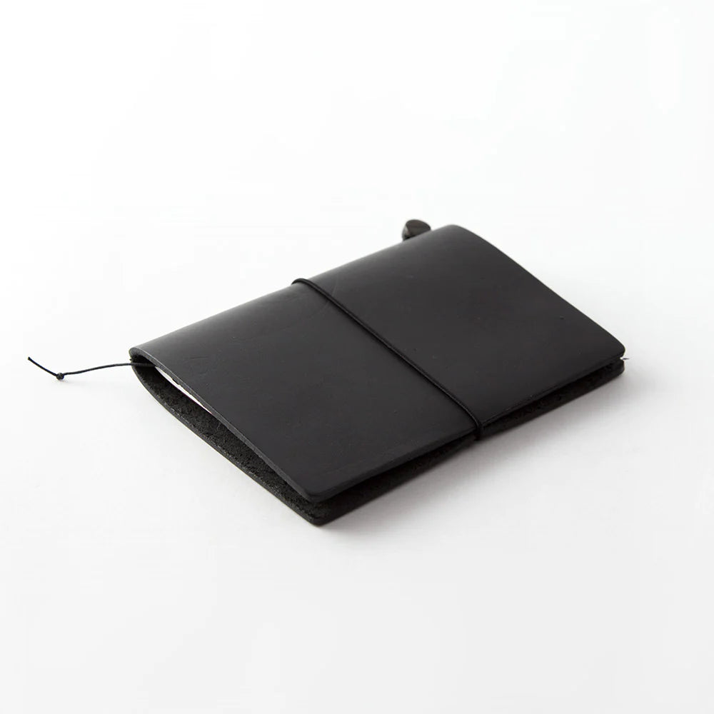 TRAVELER'S notebook | Passport | Black