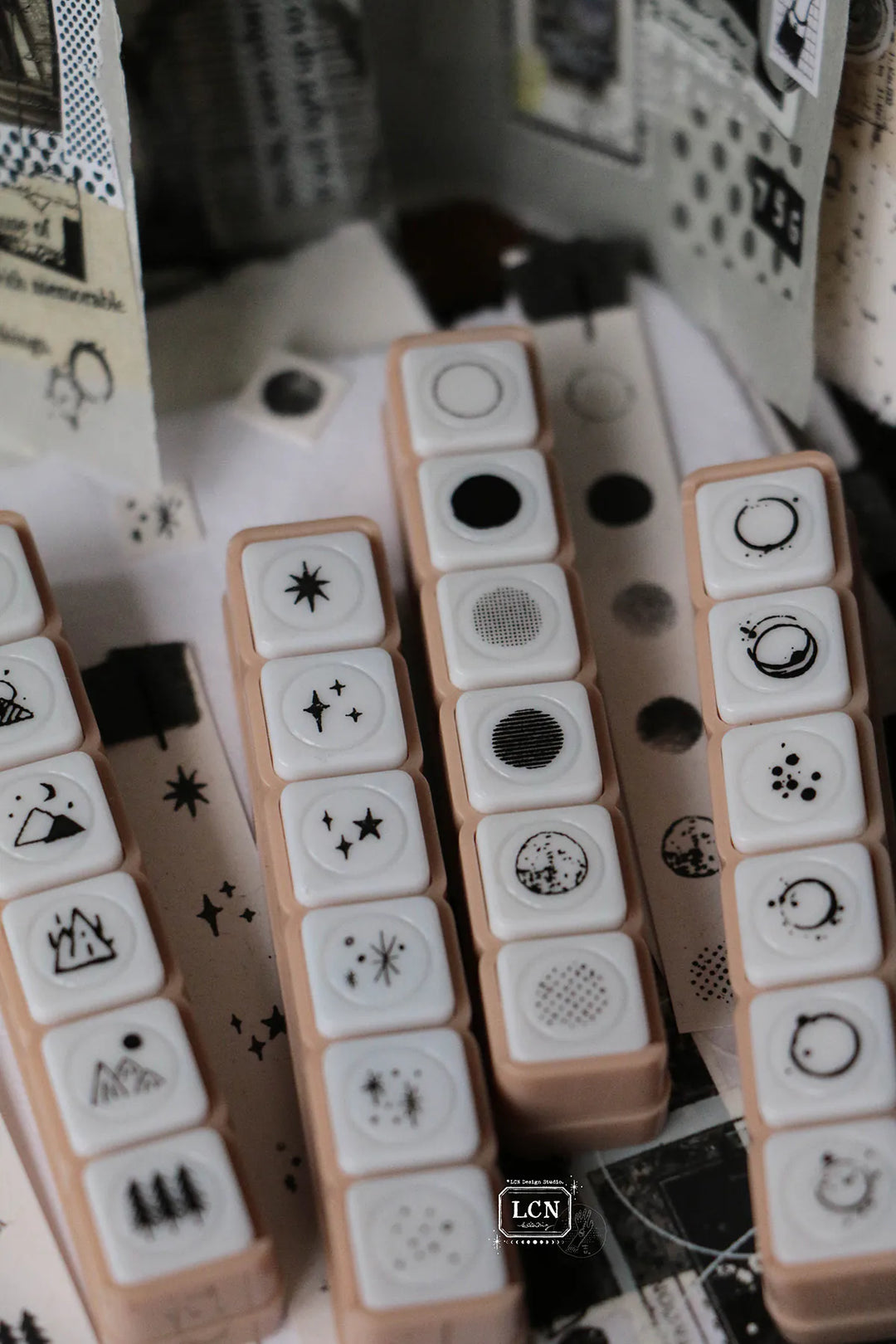 LCN Push-button Star Self-Inking Stamp