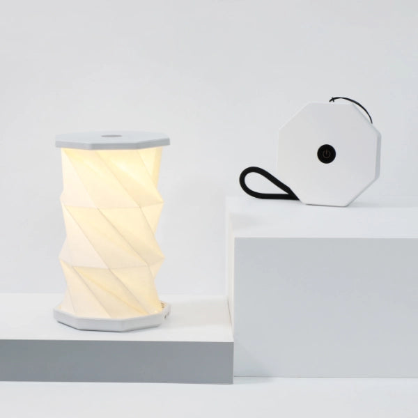 Mini Twist Hexagon Lamp | Lunar White