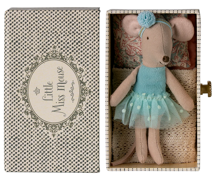 Dancing Mouse in Daybed | Little Sister