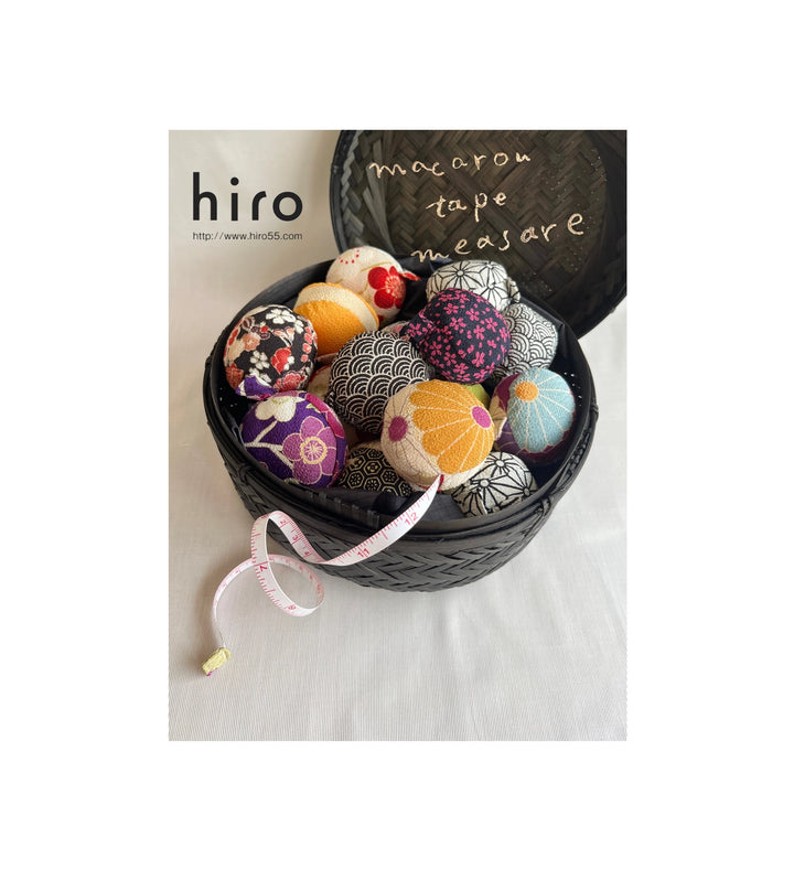 Hiro Chrysanthemums Macaron Fabric Tape Measure