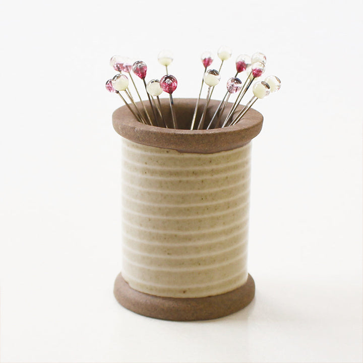 Kantsubaki Magnetic Spool Pin Holder Set | Winter Limited Edition *
