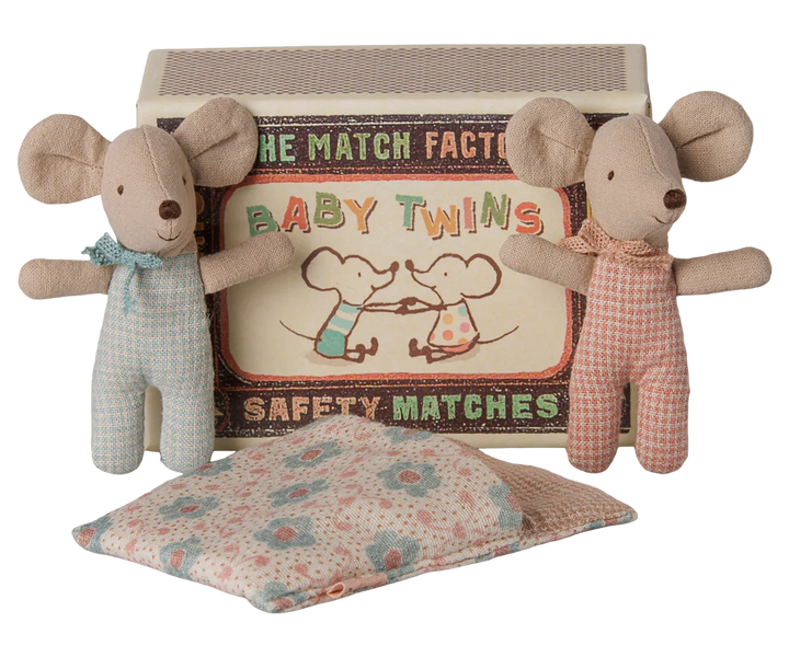 Baby Twins Mice in a Matchbox | Checker