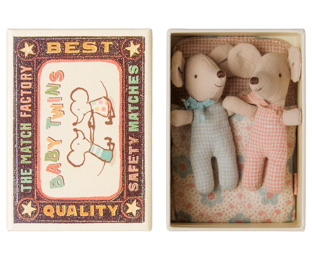 Baby Twins Mice in a Matchbox | Checker