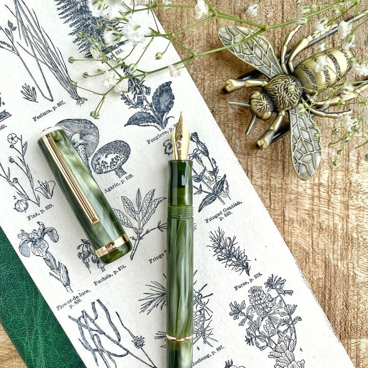 JR Fountain Pen | Palm Green