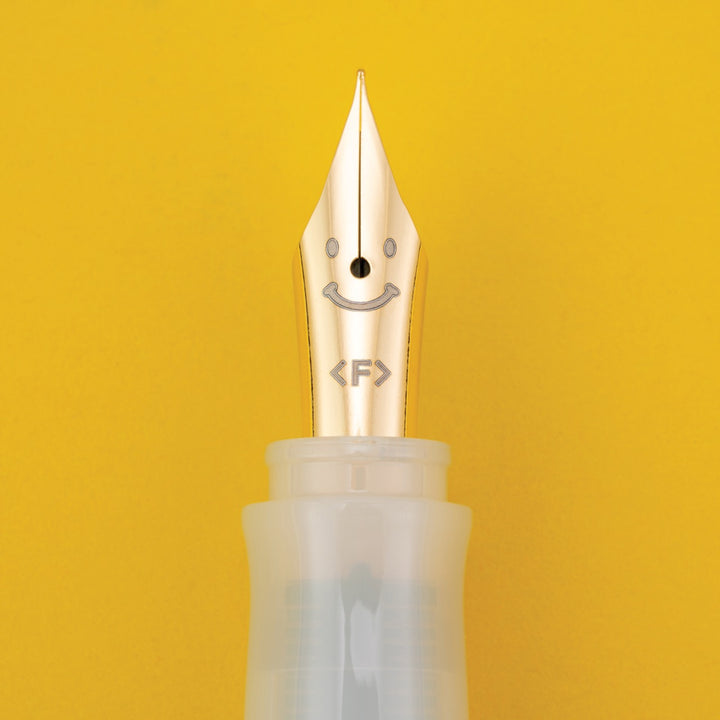 Kakuno Madoromi Fountain Pen | Rosy Dusk Light Pink