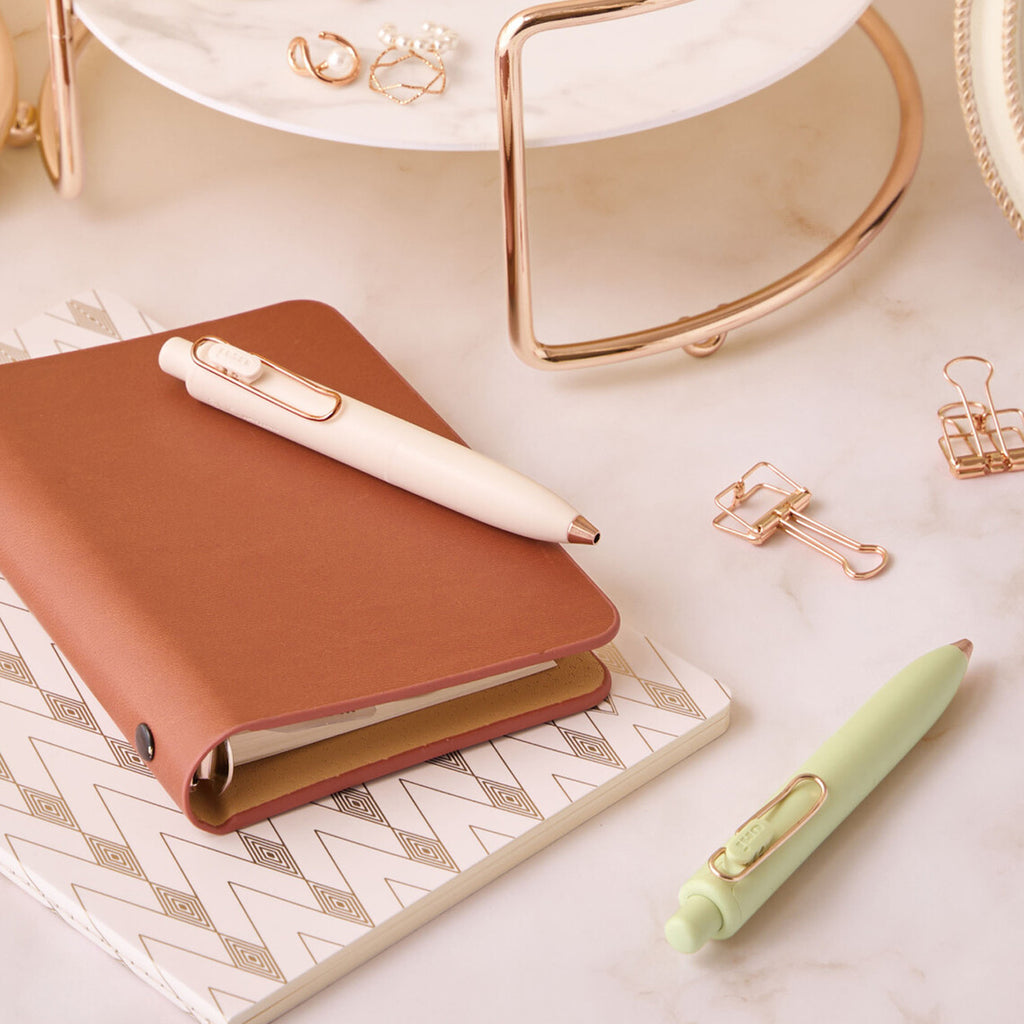 Uni-Ball One P Retractable Gel Pen | La France with Rose Gold Clip | 0.38mm | Limited Edition