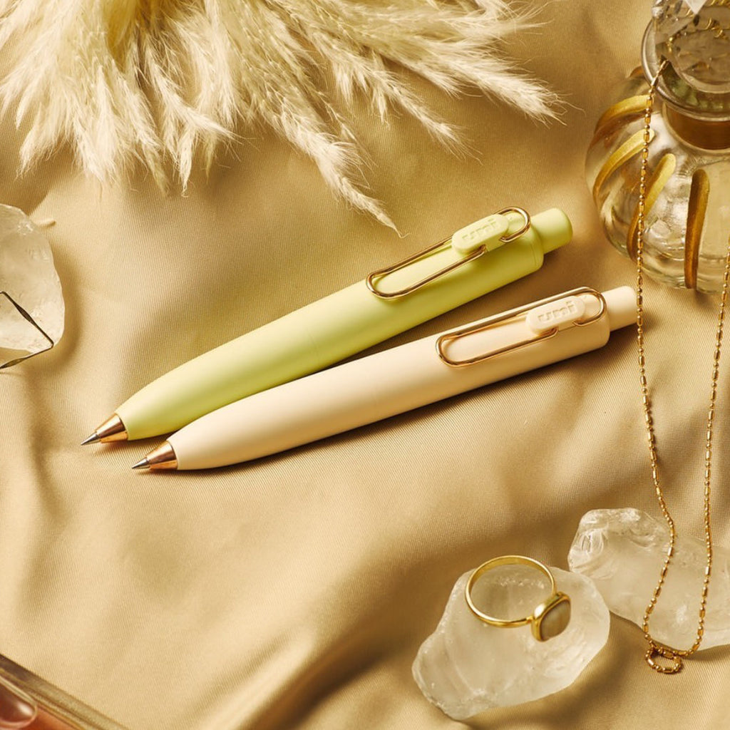 Uni-Ball One P Retractable Gel Pen | La France with Rose Gold Clip | 0.38mm | Limited Edition