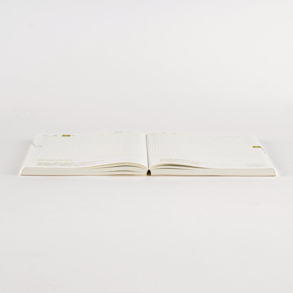 Hobonichi Techo 2026 A5 Cousin Planner | Spring Monday Start | Japanese Book Only