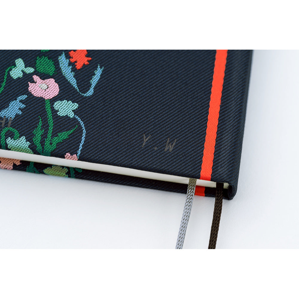 Hobonichi Techo 2027 Weeks Planner | Yoshie Watanabe: Petit Bloom | English